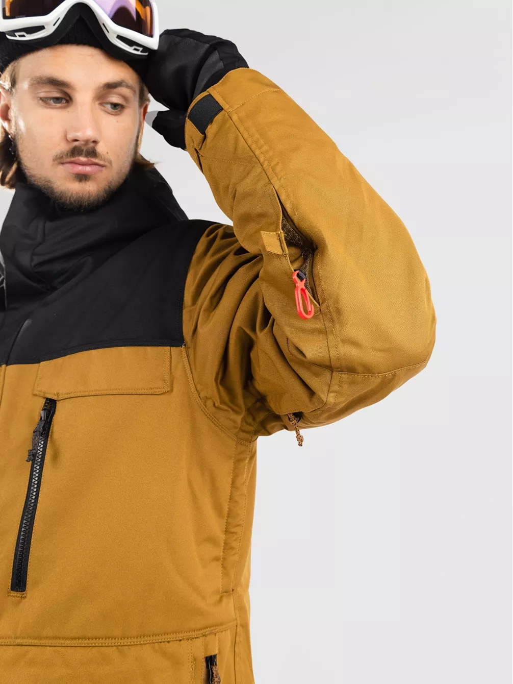 686 Infinity Insulated Jacket 6 686 Infinity Insulated Jacket – Image 4