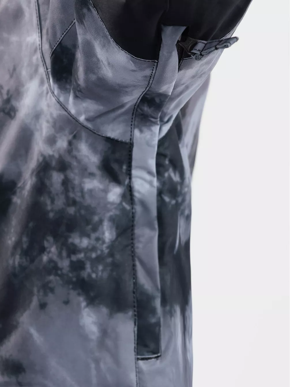 Quiksilver Mission Printed Block Jacket 7 Quiksilver Mission Printed Block Jacket – Image 5