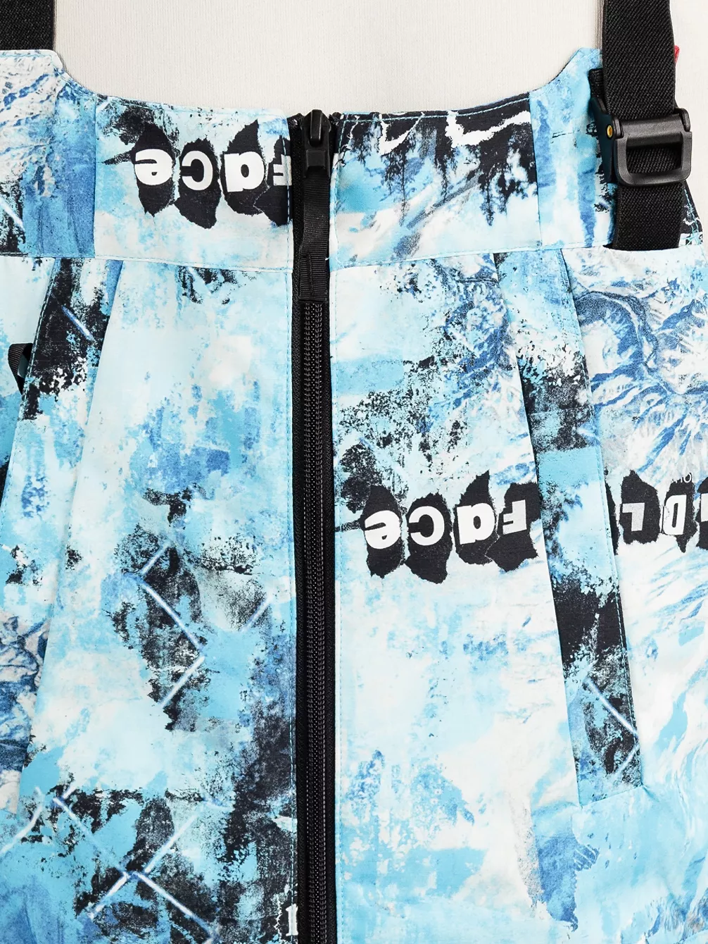 THE NORTH FACE Printed Dragline Bib Pants 5 THE NORTH FACE Printed Dragline Bib Pants – Image 3