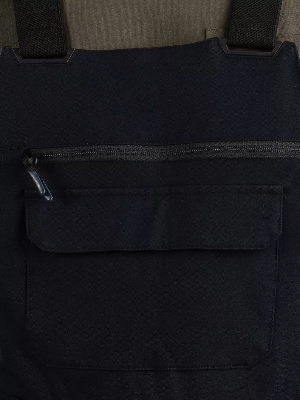 Volcom Roan Bib Pants 5 Volcom Roan Bib Pants – Image 3