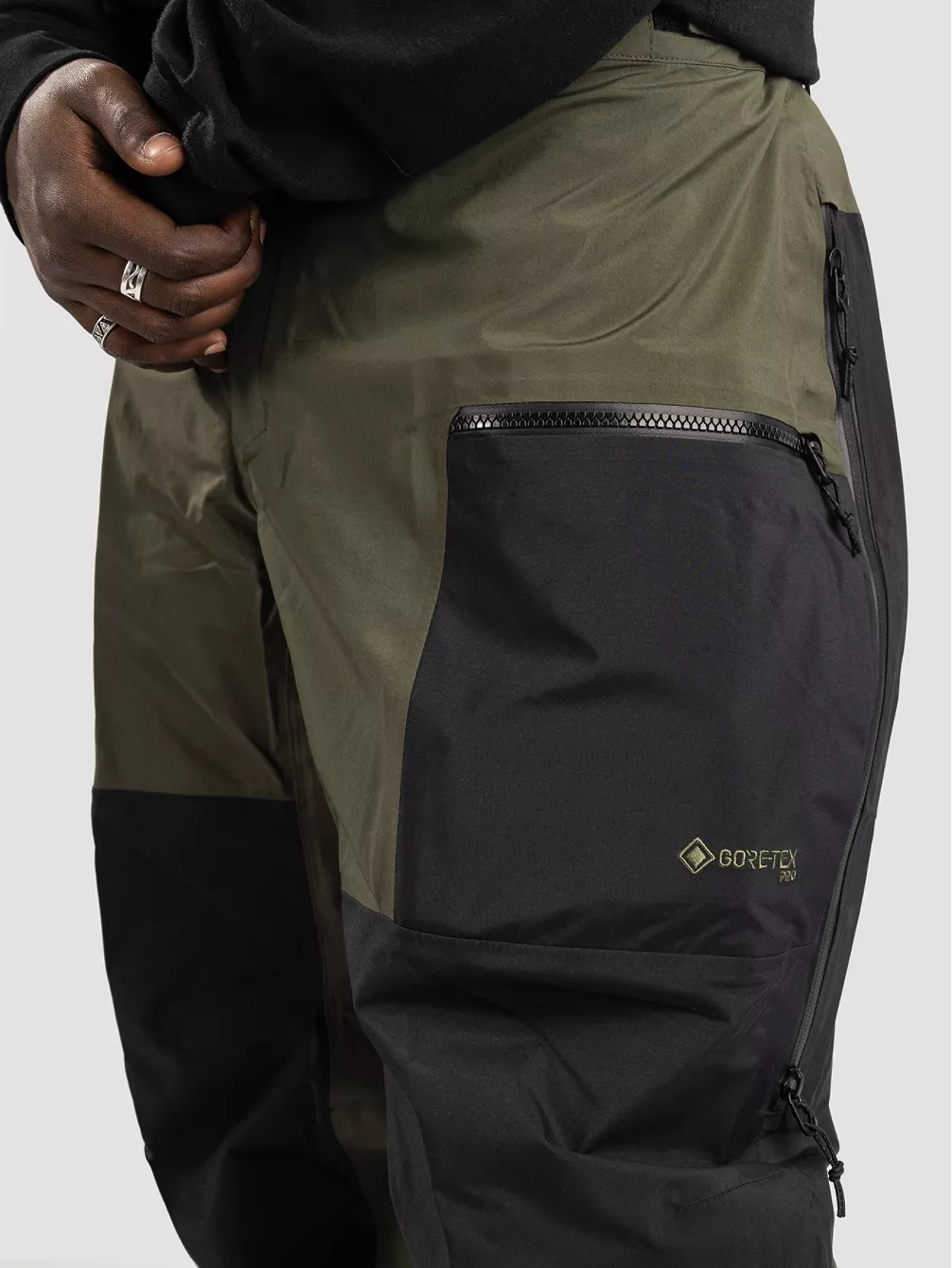 Jones Snowboards Shralpinist Pants 6 Jones Snowboards Shralpinist Pants – Image 4